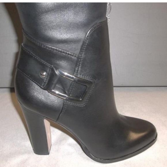 VINCE CAMUTO - Boots - Picture 3 of 5